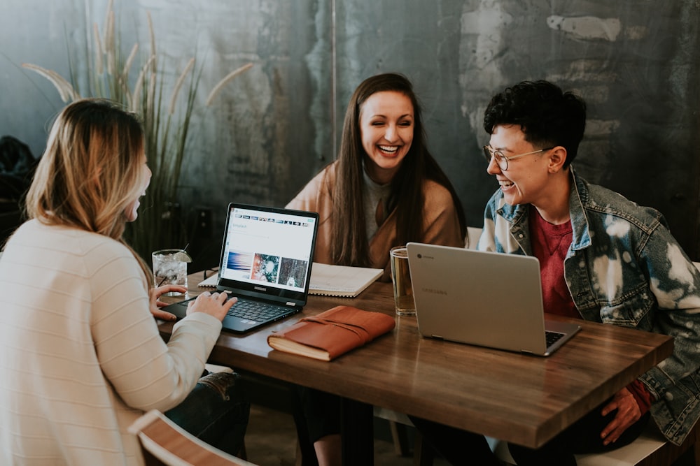 Furnilux team collaboration